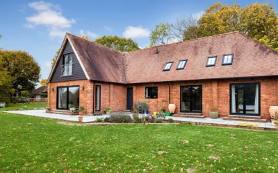 BROAD OAK BARN